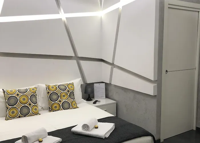 Le Vie Del Vaticano 4*